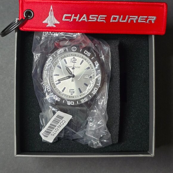Chase Durer Men’s 45mm Silver Sun-Ray Dial Quartz Watch CDW-0175 - Picture 3 of 11